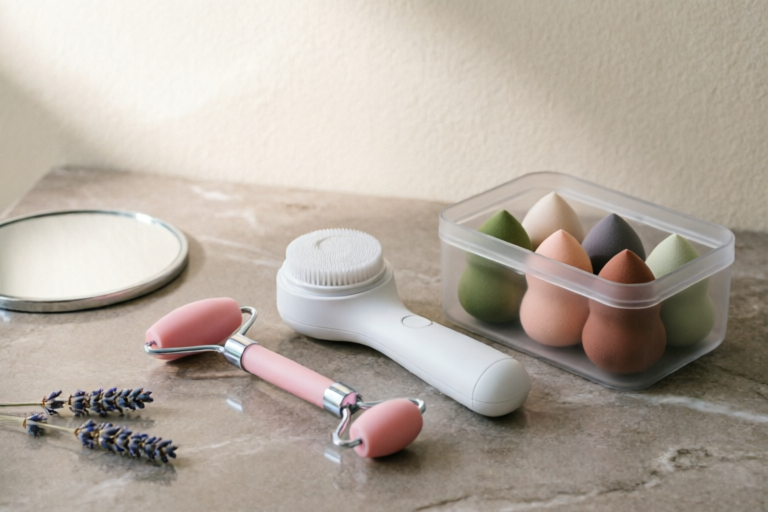 Best Budget-Friendly Beauty Tools for Beginners